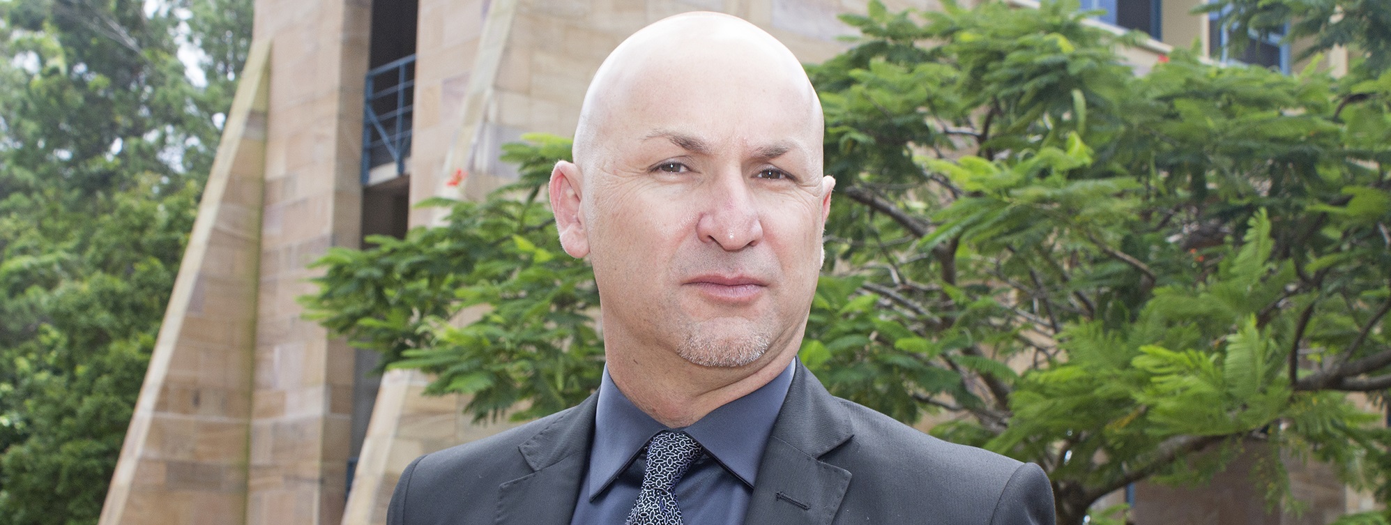 Bond partners with Swiss International Law School to deliver dual